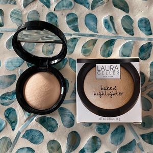 Highlighter - Baked Natural Highlighter - Shade: French Vanilla